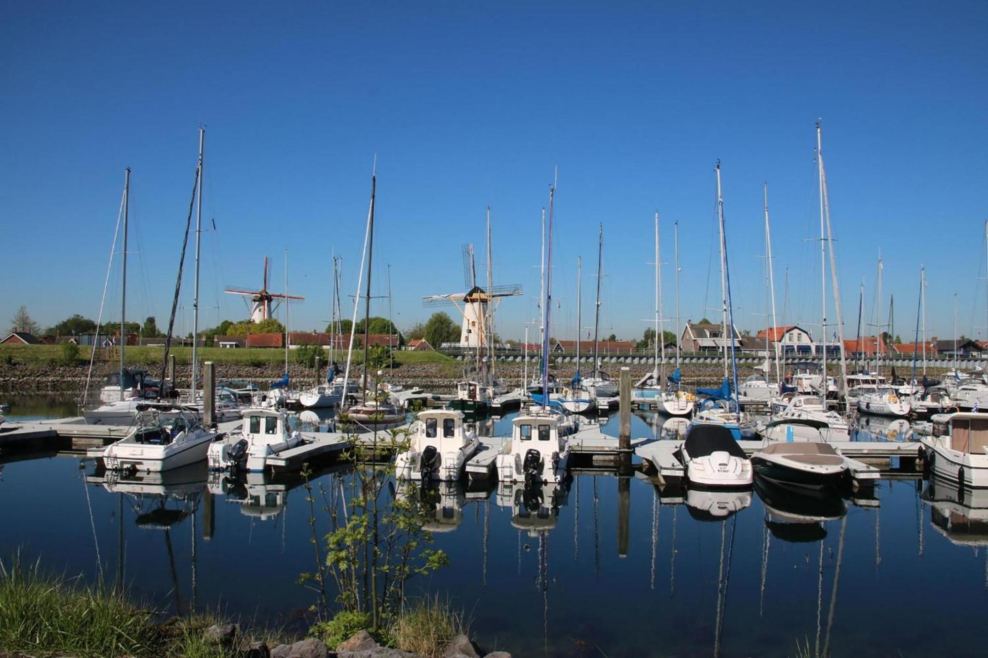 Vakantiehuis Vakantiehuis Waterresort Oosterschelde - Huisnr. 76 Wemeldinge